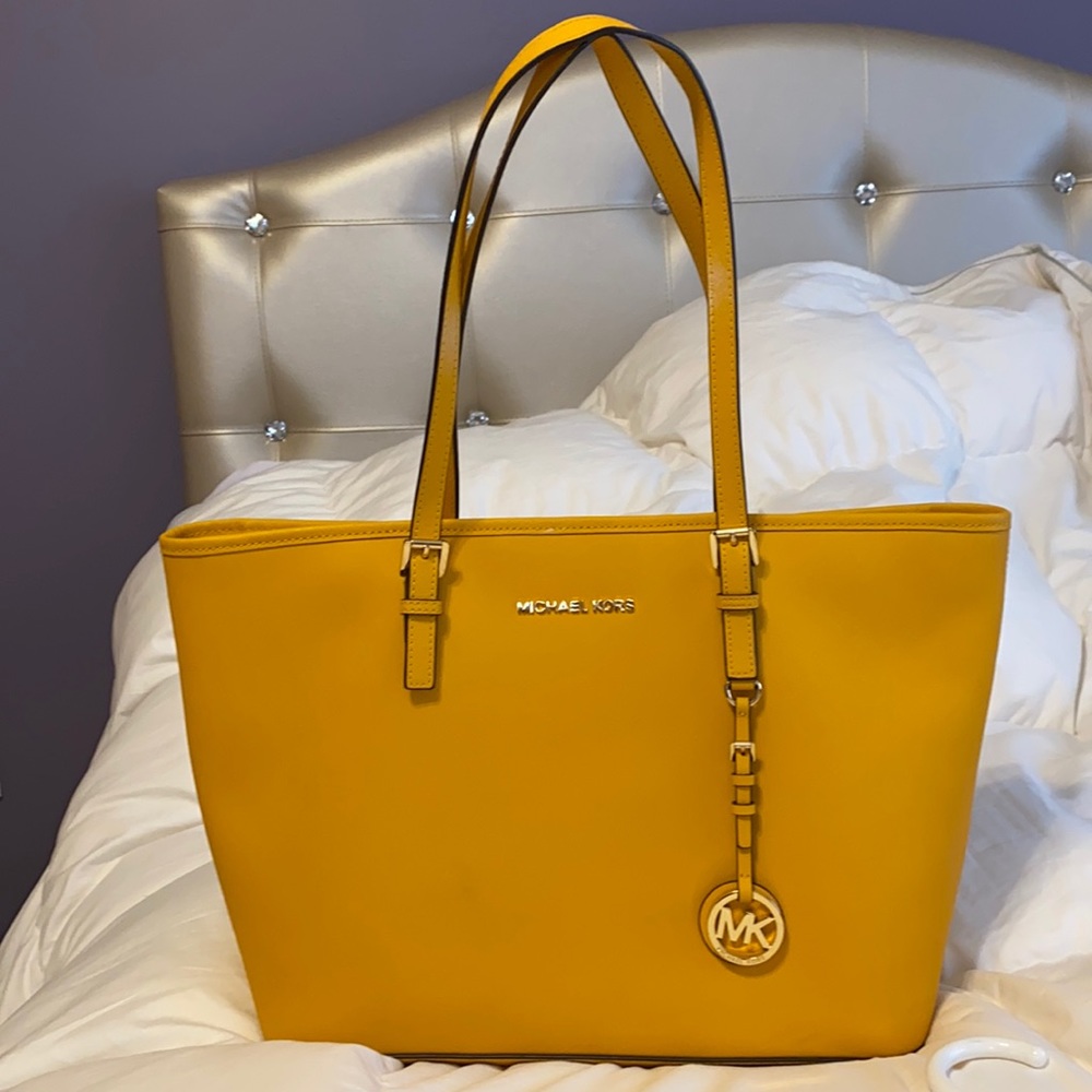COPY - Michael Kors bag